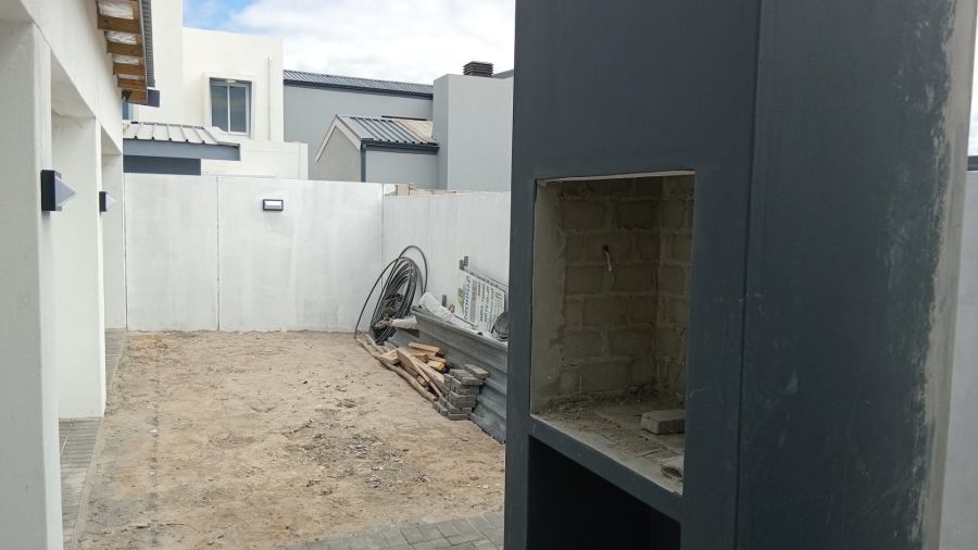 3 Bedroom Property for Sale in Sandown Western Cape